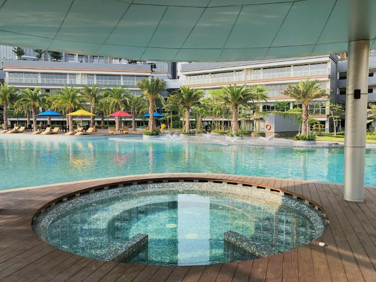 Gold Coast Apartemen PIK Jakarta Bagian luar foto
